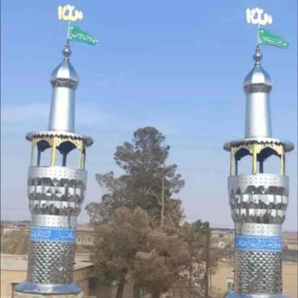 گلدسته با روکش استیل نقره ای قطر دایره ۱.۵متر به ارتفاع ۷متر